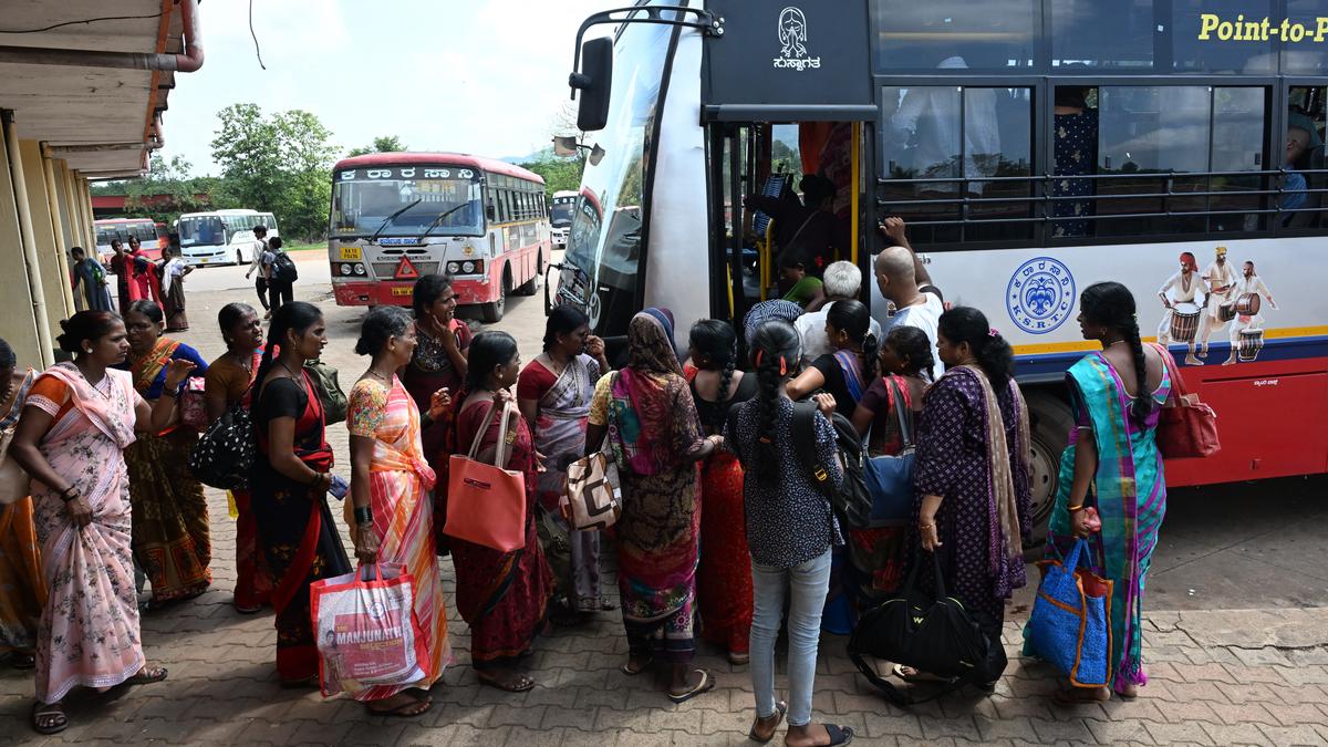 One Year On Karnatakas Shakti Scheme Smart Cards Yet To Become A